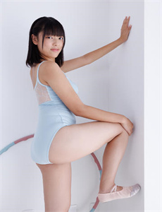 《yeye-女人被男人泡妞视频》