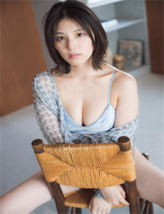《白银电影院-肉乳床欢无码A片120秒厨房里》