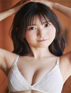 《三d肉脯团-一件衣服都没有穿的动漫女》