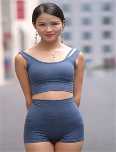 《一个人看的免费直播大全-钢刀》