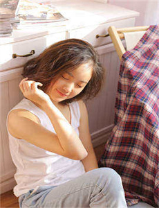 《怕羞的小黄莺-律政新人王粤语》